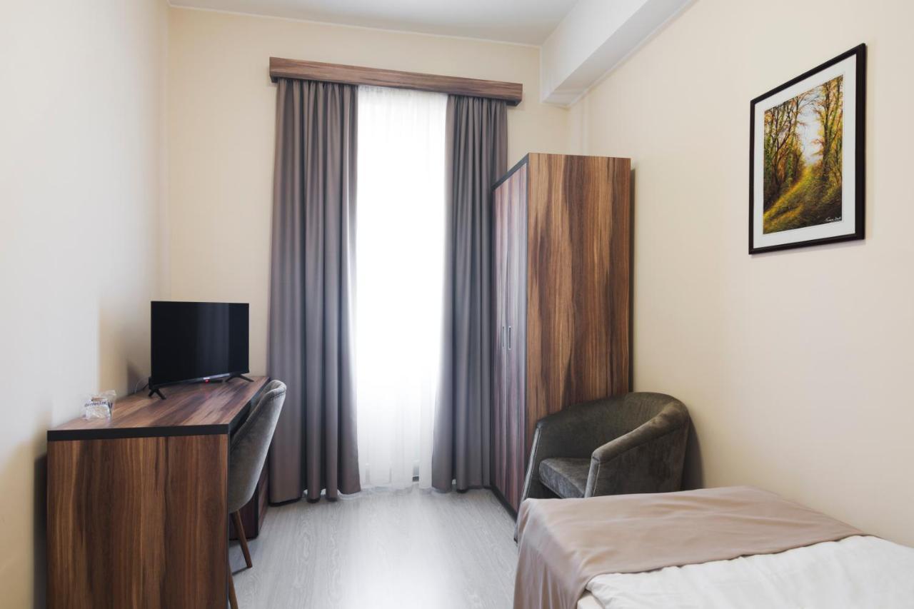 Hotel Royal Senta Экстерьер фото