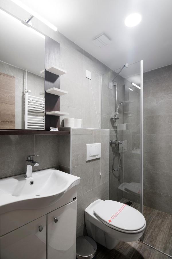 Hotel Royal Senta Экстерьер фото